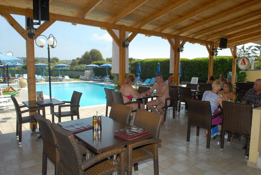 Barbie Hotel Apartments Jaliszósz Kültér fotó